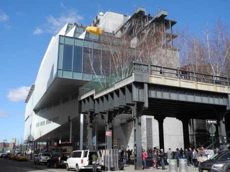 Биеннале Уитни перенесено на 2022 год, чтобы отдать приоритет отложенным выставкам